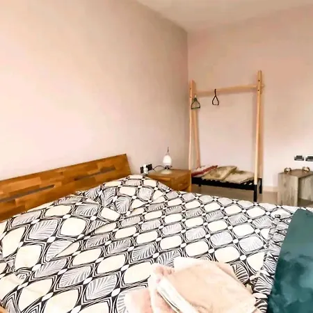 Apartamento Mine Peza Center
