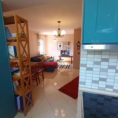 Mine Peza Center Apartamento
